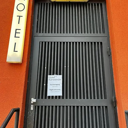 Sommerhotel Karwendel אינסברוק