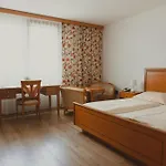 Sommerhotel Karwendel Hotel Innsbruck
