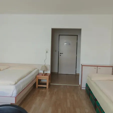 조머호텔 카르벤델 3*