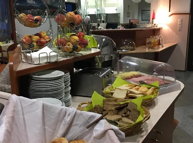 卡文德索默尔酒店 酒店 3*